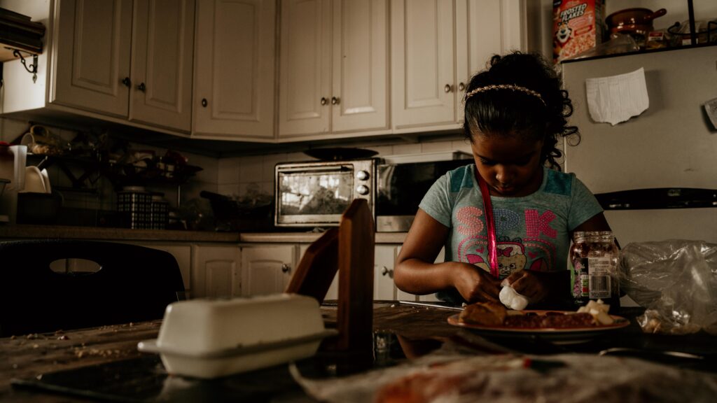 Stuart and the Fantastic Five-00698